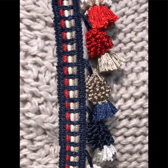 Max Martin crop large knit sweater L with tassels - Picture 2 of 9